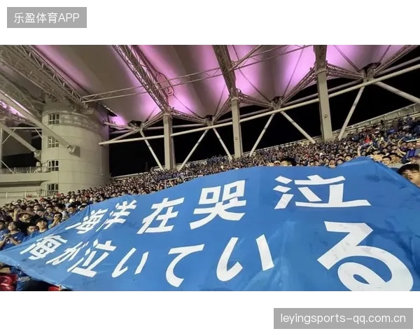 武汉三镇中场收缩速度惊人